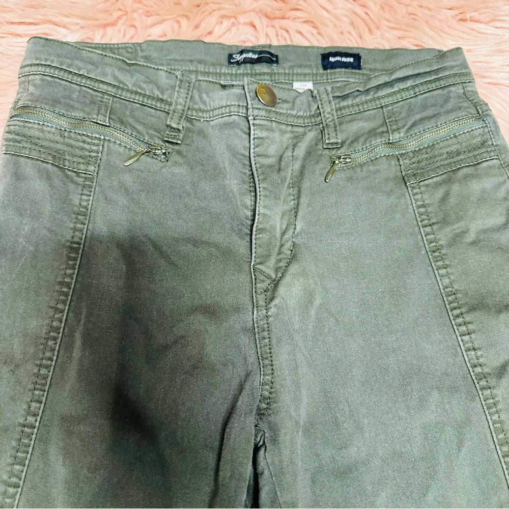 Women's Green Pants - Picture 2 of 10